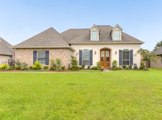 436 Autumn Creek Dr, Madisonville, LA 70447