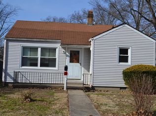 630 S Maple St, Centralia, IL 62801