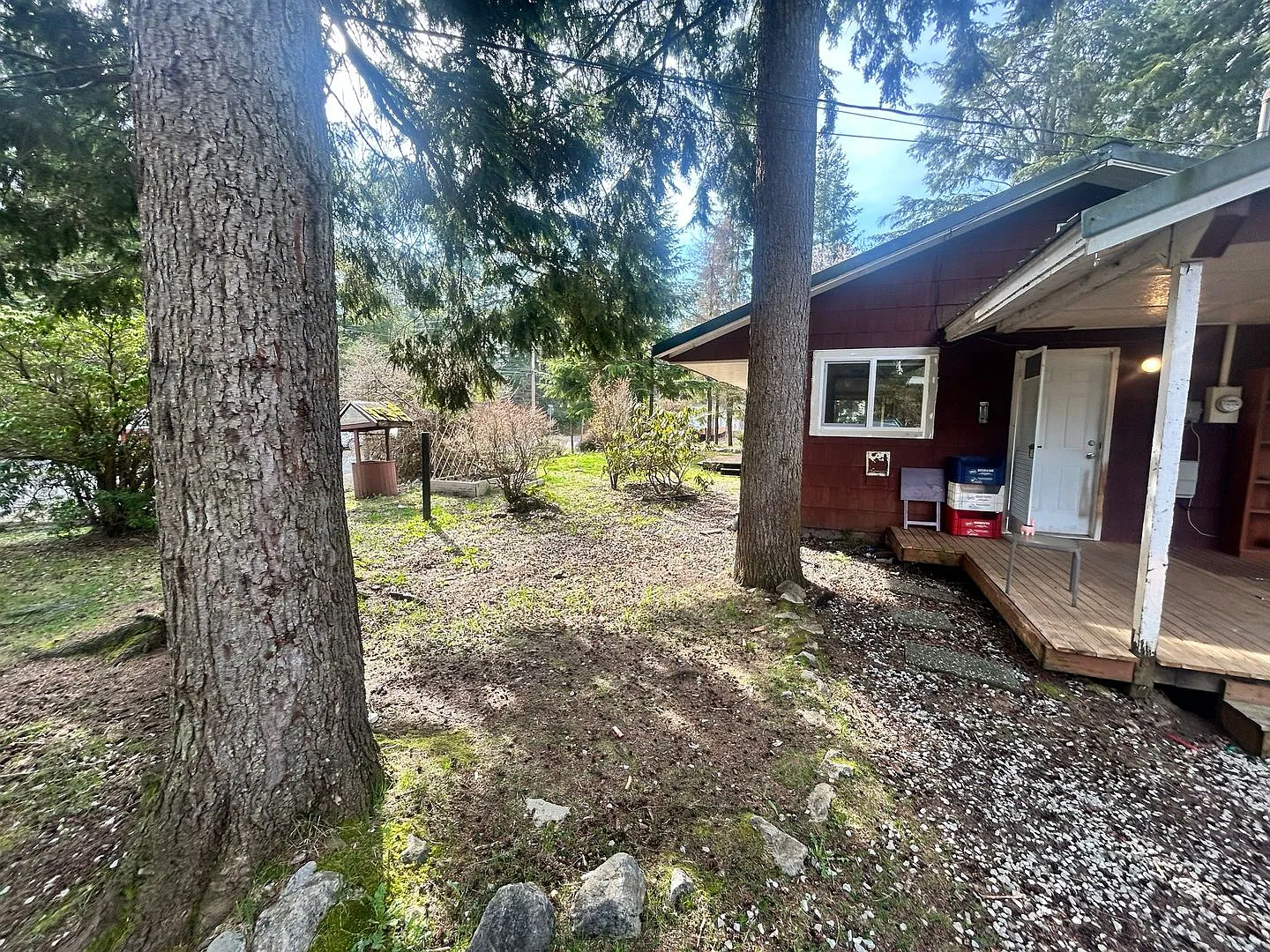 2 Bedroom 1 Bath home in Maple Falls — Photo 2