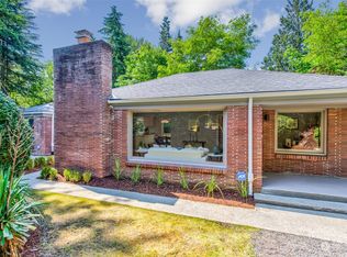 11825 31st Pl NE, Seattle, WA