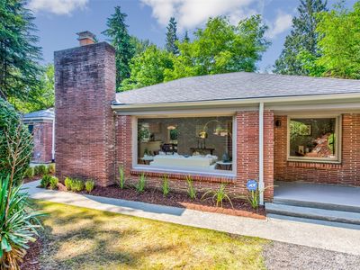 11825 31st Place NE, Seattle, WA, 98125