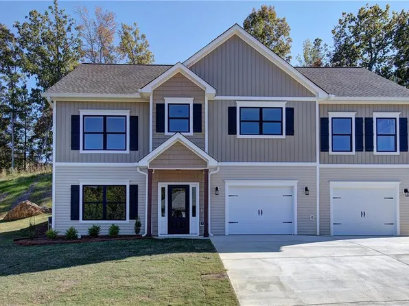 309 Arbor Cir, Rockmart, GA 30153