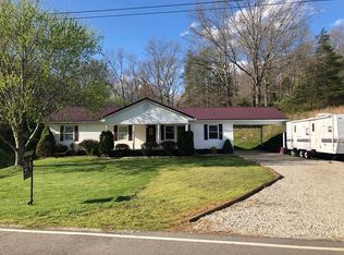 24625 Bolts Fork Rd, Rush, KY 41168