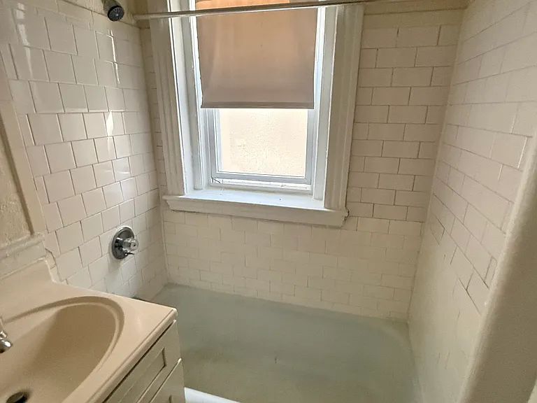 1207 Boylston St #2 — Photo 5