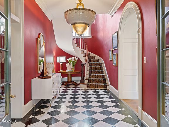 5th image of 108 Kings Walk