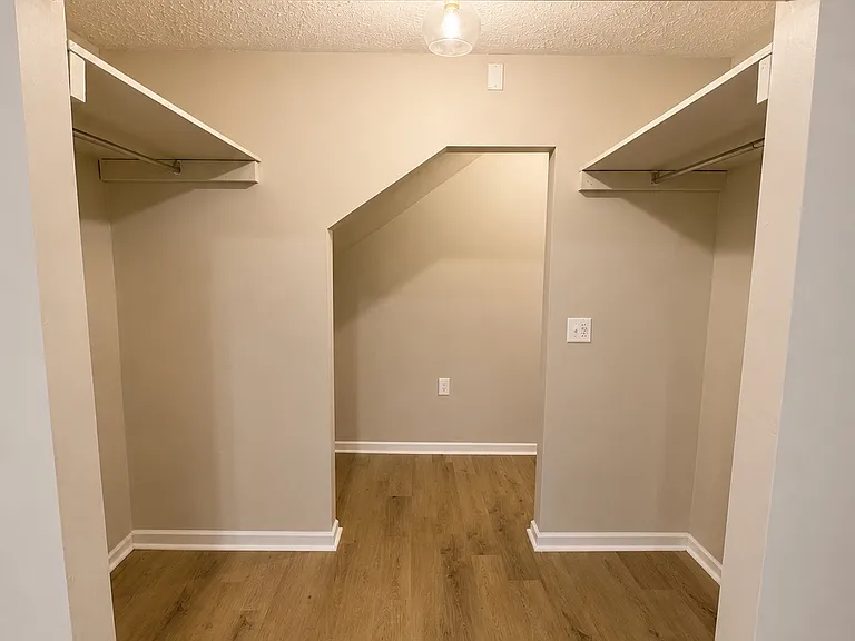 143 S Monroe Ave — Photo 15