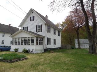 90 Middlefield Rd, Chester, MA 01011