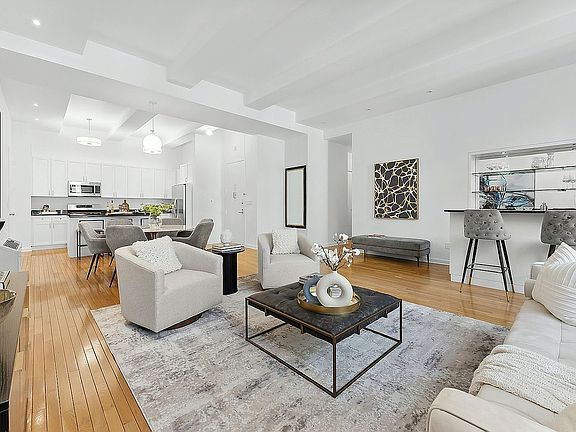 3rd image of 252 7th Ave APT 7G