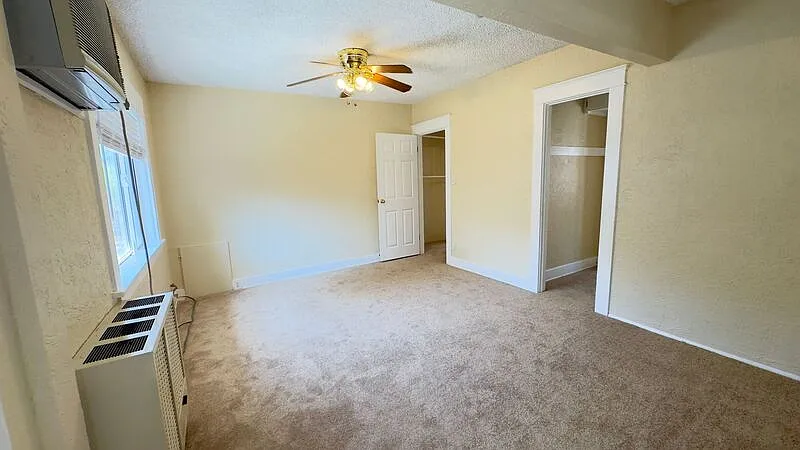 1 bed, 1.0 bath, 500 sqft, $1,950 — Photo 2