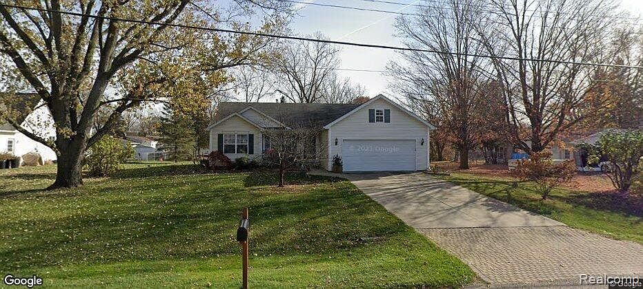 1st image of 6098 Westview Dr