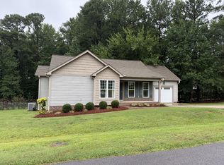 40 Bondhu Pl, Youngsville, NC 27596