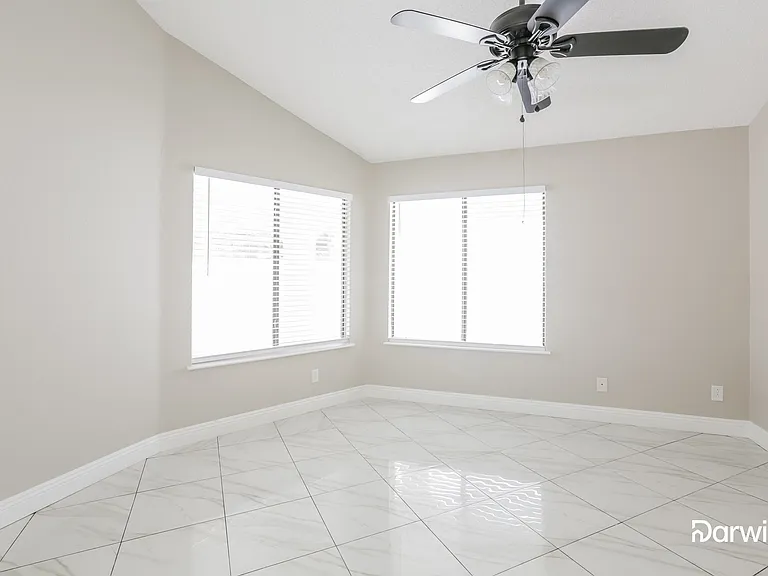 6557 Kirwan Heights Way — Photo 12