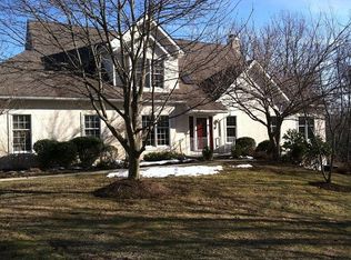 34 Princeton Ct, Basking Ridge, NJ 07920