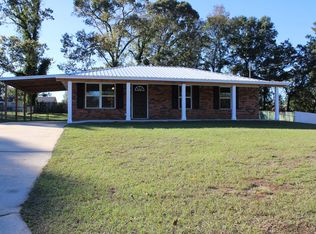 174 Hazelwood St, Ozark, AL 36360