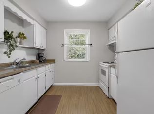 422 Acklen Park Dr APT 6, Nashville, TN 37205