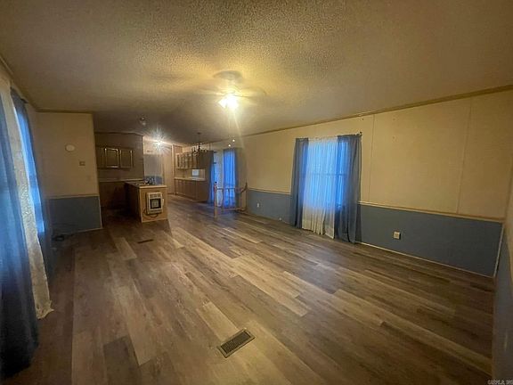 5th image of 514 S 1st St