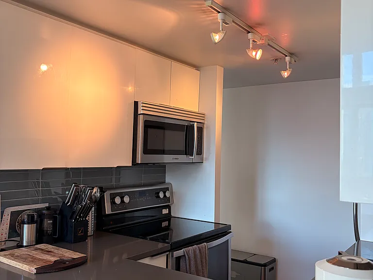 1238 Seymour St #408 — Photo 13