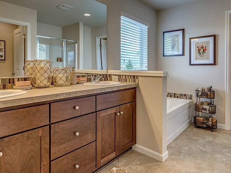 3295 Elder St NW — Photo 18