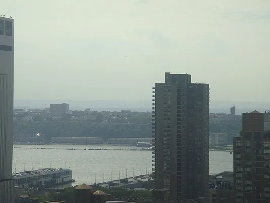 Rented by A & I Broadway | media 20