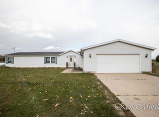 477 137th Ave, Wayland, MI 49348