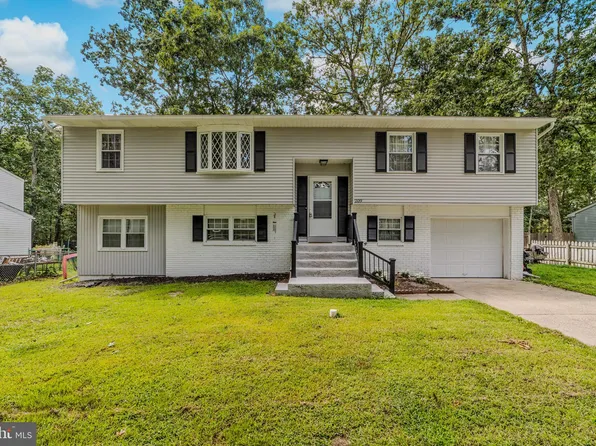 209 Reeves Ave, Browns Mills, NJ 08015