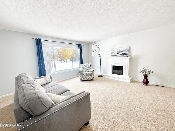 2nd image of 2120 14th Ave NW