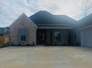 231 Kingswood Pl, Madison, MS 39110