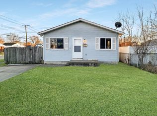 8742 Maxwell Ave, Warren, MI 48089