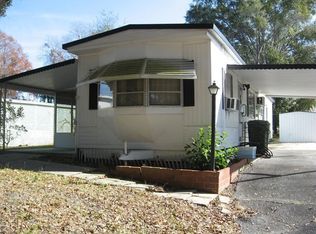 516 Old Colony Rd, Leesburg, FL 34748