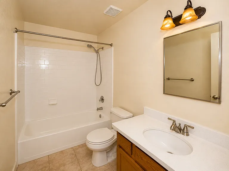 6146 E 41st Pl — Photo 12