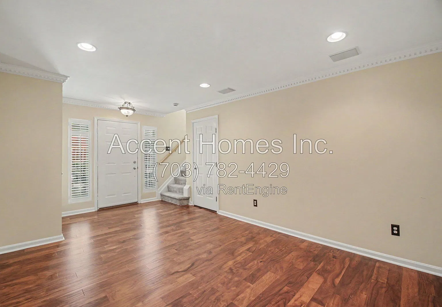 3 bed, 2.5 bath, 2020 sqft, $3,050 — Photo 3