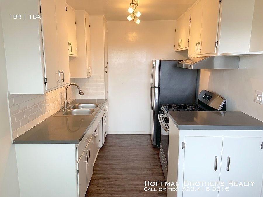 1st image of 5642 S La Brea Ave #5