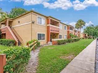 642 Kenwick Cir APT 105, Casselberry, FL 32707