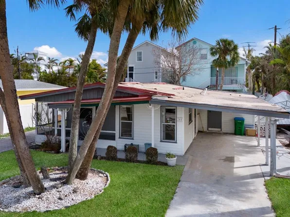 205 67th St, Holmes Beach, FL 34217