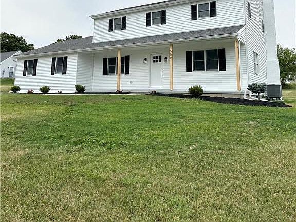 3rd image of 559 Azelea Dr