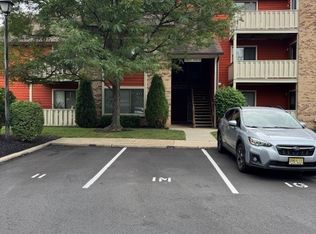 2903 Auburn Ct #B, Mount Laurel, NJ 08054