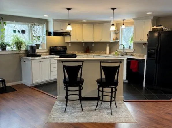 15 Eaton Avenue, Bennington, NH 03442