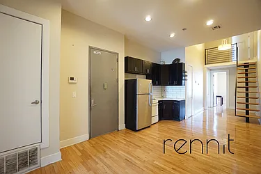 Rented by Rennit Inc.