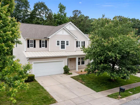 2437 Harwood Hills Ln, Charlotte, NC 28214
