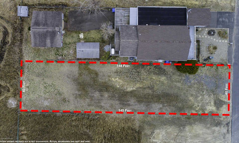 2nd image of 613 Riverside Dr