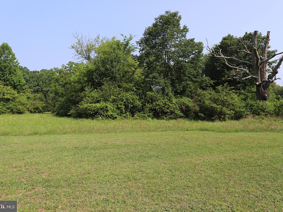 2nd image of 23539 Revercomb Rd