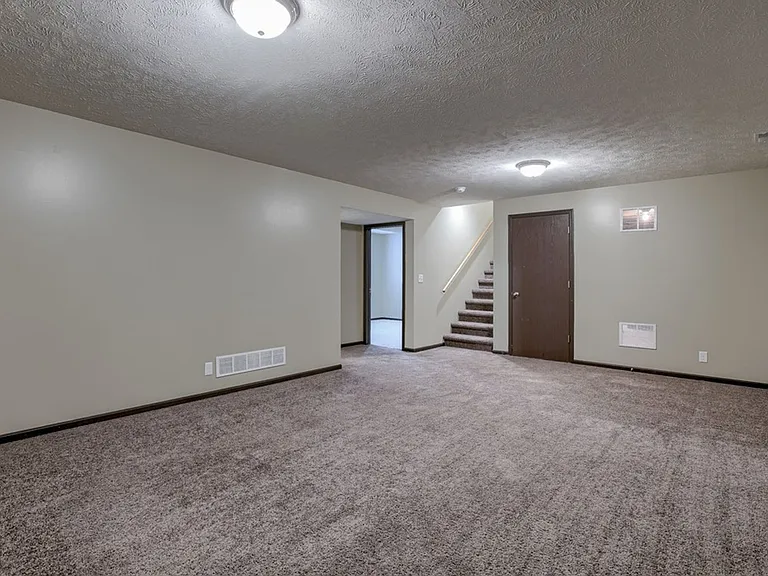 2630 W Timberlake Dr #34 — Photo 7