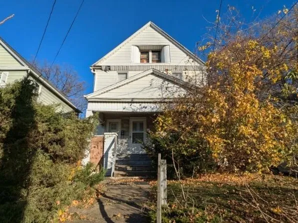 841 Grant St, Akron, OH 44311