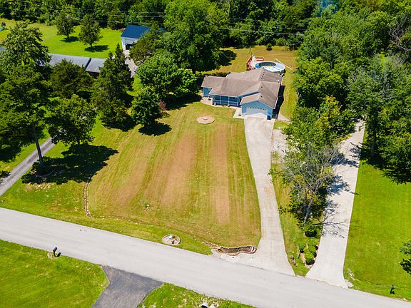 5th image of 157 Woods Point Dr