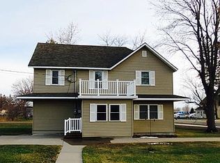 304 S 2nd St, Royalton, MN 56373