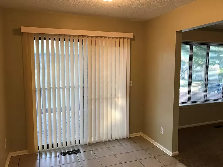 Kitchen/Dining Room with new blind