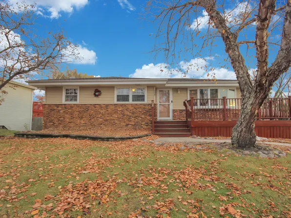 736 Cottonwood Dr, Dyer, IN 46311