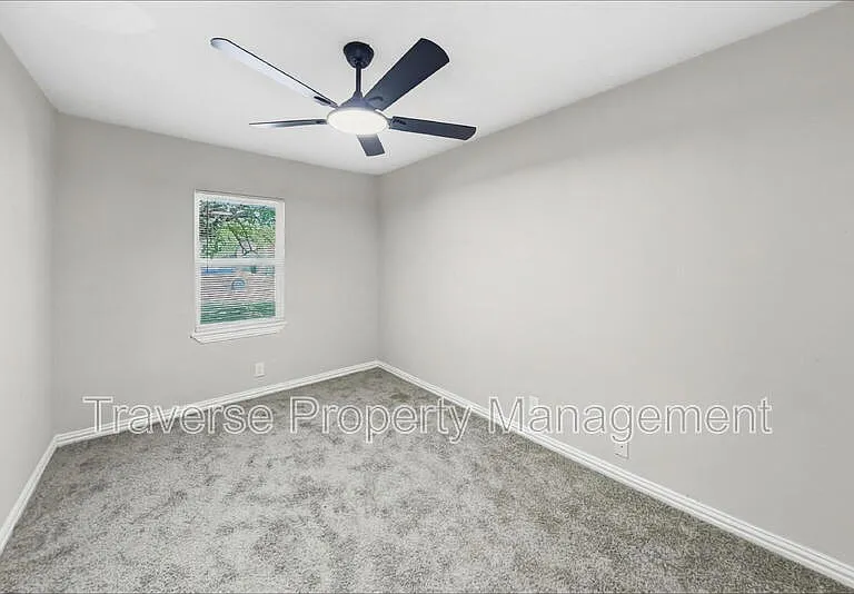 3716 Clotell Dr — Photo 18