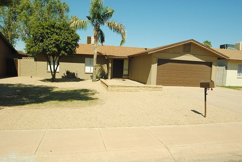 1st image of 7146 W Rose Ln