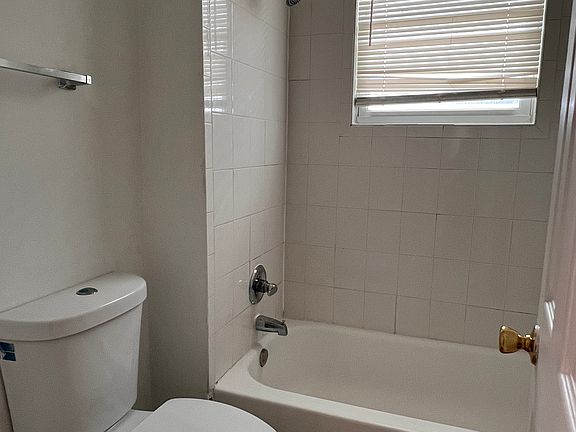 5th image of 397 Union St #2